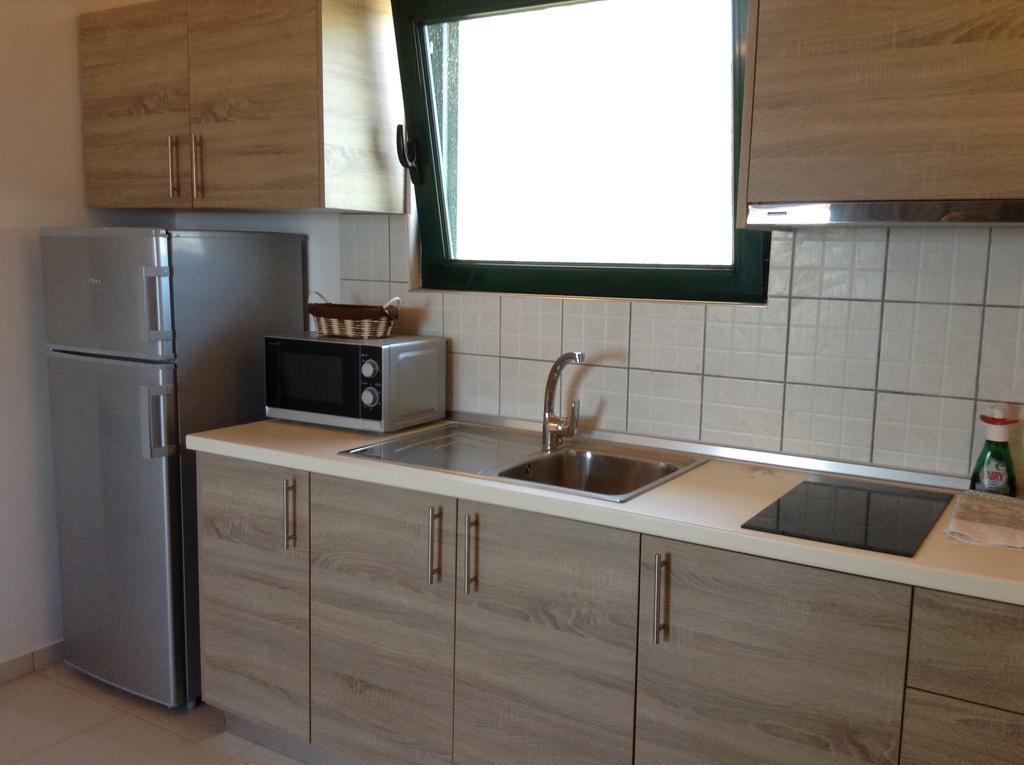 Johannes Boutique Apartments & Suites Afantou Room photo